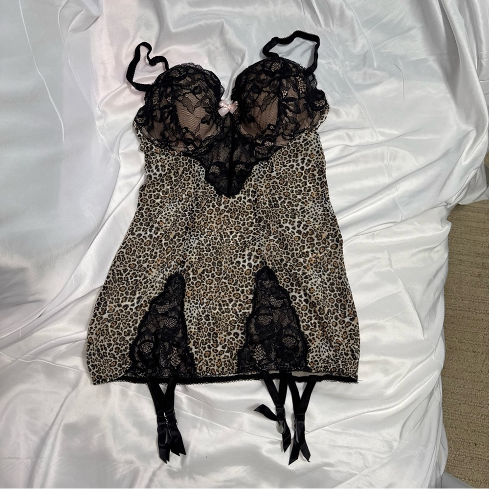 Victoria's Secret Black and Brown Chemise with Leopard Print